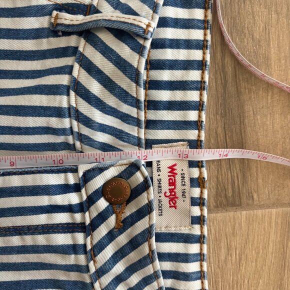 Wrangler High Rise Fierce Flare Jeans Women's 16 x 30 Blue White Stripe Cowgirl - Picture 7 of 8